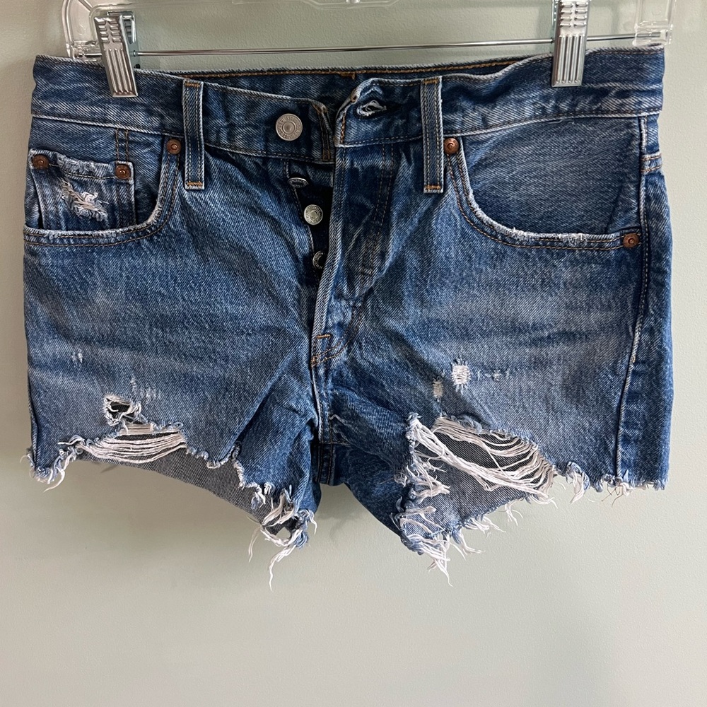 Women’s Levi 501 Shorts